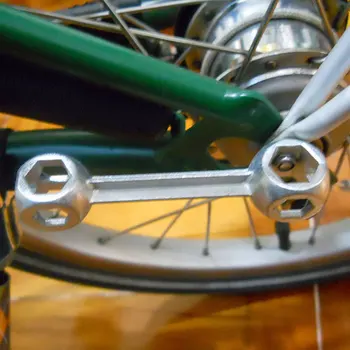 1 STK 10 i 1 Legering Dog Bone Form Cykel Sekskantede Skruenøgle Bærbart Værktøj Holdbart Og Praktisk håndværktøj Til Brompton-Cykel 1