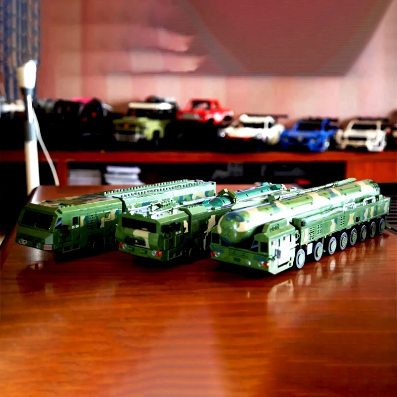 War-serien Militære teknologi Raketter Bil Grønne Battle tank byggesten Mursten Modulære MOC Legetøj Skaberen Pædagogiske Modulære 0