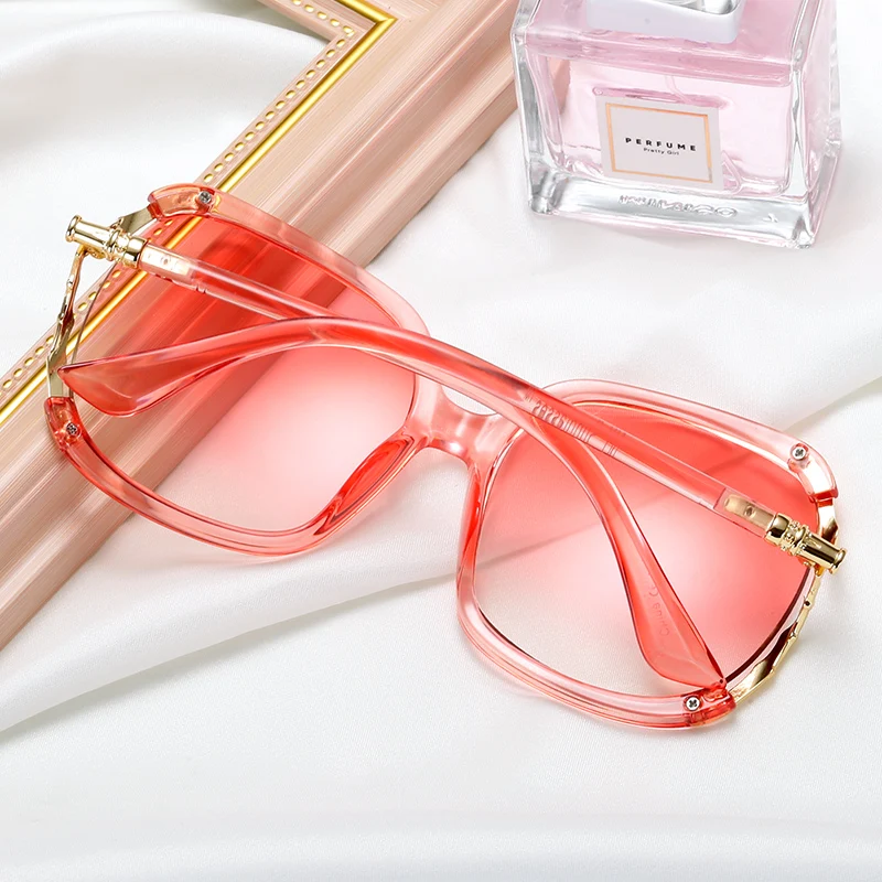 Mode Solbriller Brand Design for Kvinder Vintage Hældning solbriller Dame Luksus Solbrille UV400 Shades Brillerne, Oculos de sol 0