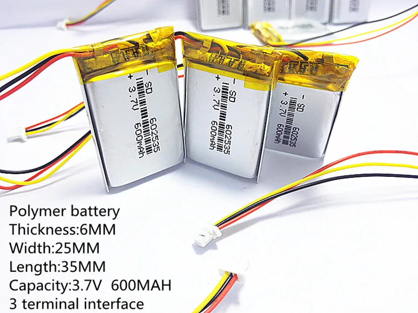 3,7 V 600mAh Genopladeligt li-Polymer Li-ion Batteri Til hovedtelefoner fartskriver MODEL 582535 SP5 mp3-mp4, GPS 602535 062535 0