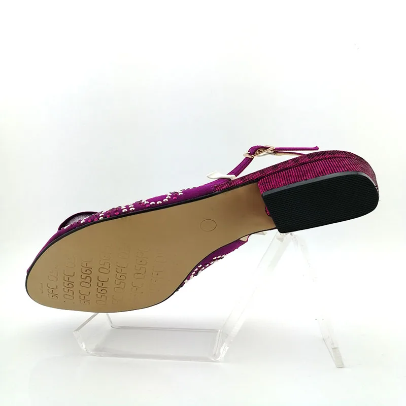 2020 Pink italienske Mode design Sko Med Matchende Clutch Taske Varme Afrikanske Kæmpe Bryllup Med Høj Hæl Sandaler og Taske Sæt Party 1