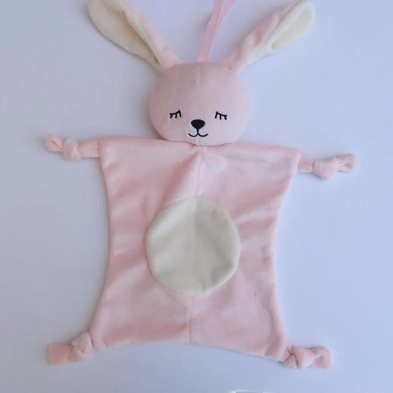 Søde Multifunktionelle Baby Dyne Håndklæder til Tørre Tegnefilm Kanin Elefant Bære Blød Plys Legetøj Rangle Spyt Håndklæde Baby Pleje 1