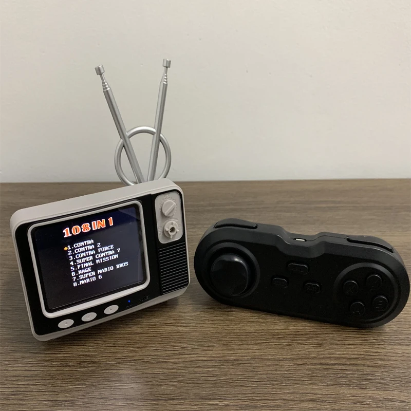 Retro Mini TV-Konsollen Håndholdte spillekonsol Video Spil til NES-Spil med 2 Trådløse Controllere 108 Forskellige Spil AV Out 1