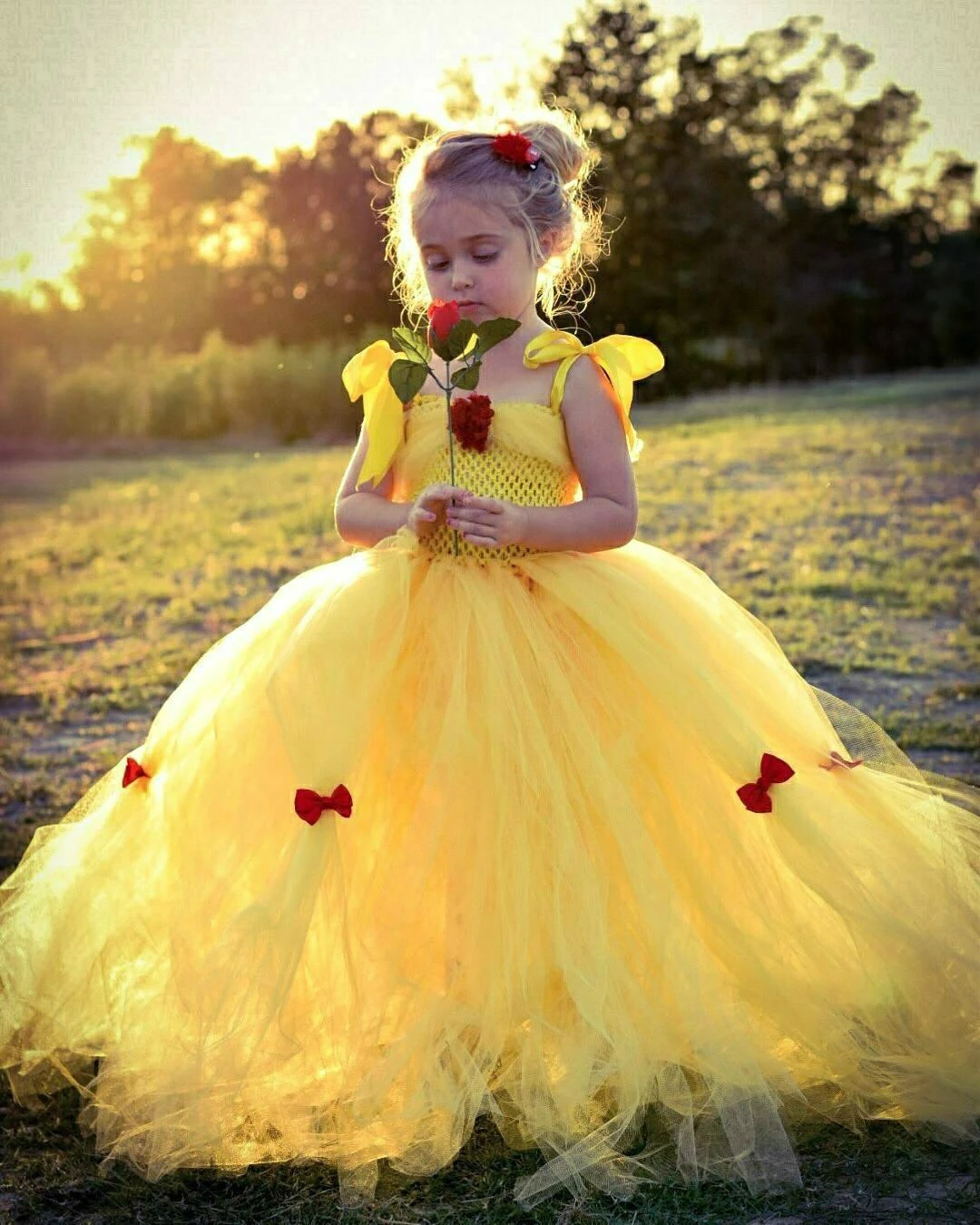 Smarte prinsesse kjoler skønhed gul cosplay kostume sne, jul, halloween prinsesse dress up børn party tøj ~ Pigernes Tøj / www.gourmetconnection.dk