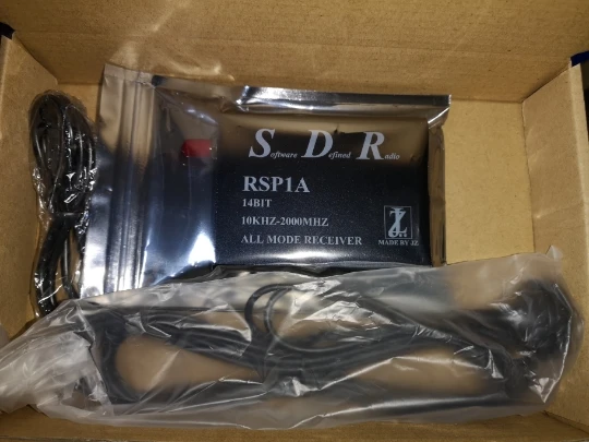 SDRplay RSP1A 1kHz - 2000Mhz Wideband SDR-Modtager wideband full-featured 14bit SDR Windows, Linux, Android, MAC & Raspberry Pi 3 1