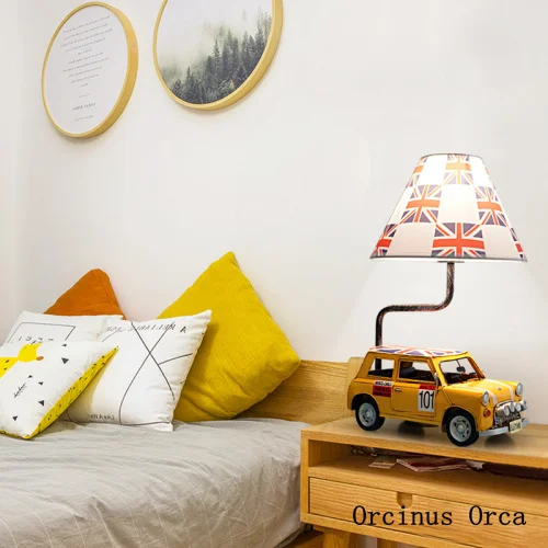 Britisk stil vintage bil bordlampe dreng soveværelse børneværelse lampe Amerikanske kreativ farve tegnefilm bil bordlampe 3