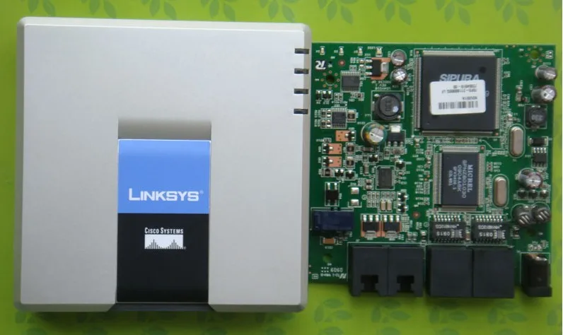 Ulåst Linksys Voice Gateway SPA3102 VoIP-Telefon Adapter, med en Router RETAIL box 3