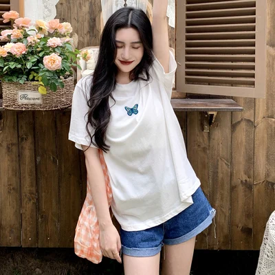 8 farver sommer koreansk stil 2020 sommerfugl broderi kort ærme løs t-shirts dame t-shirt femme kvinder toppe (C2355) 3