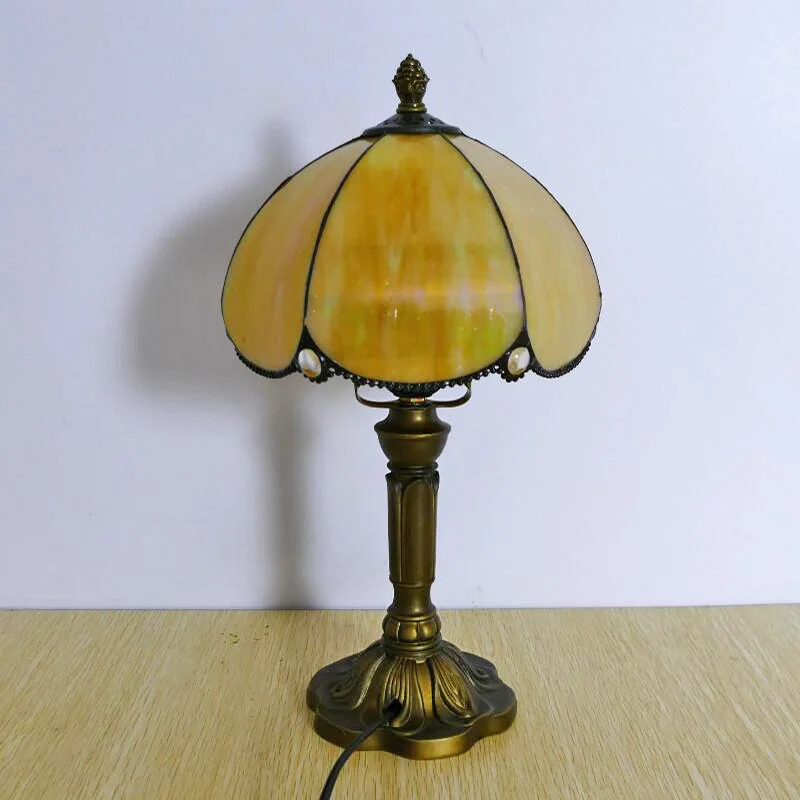 WOERFU Tiffany bordlampe 20cm Kirke Lampeskærm Soveværelse sengelampe E27 Kreative Mode Retro bordlampe 4