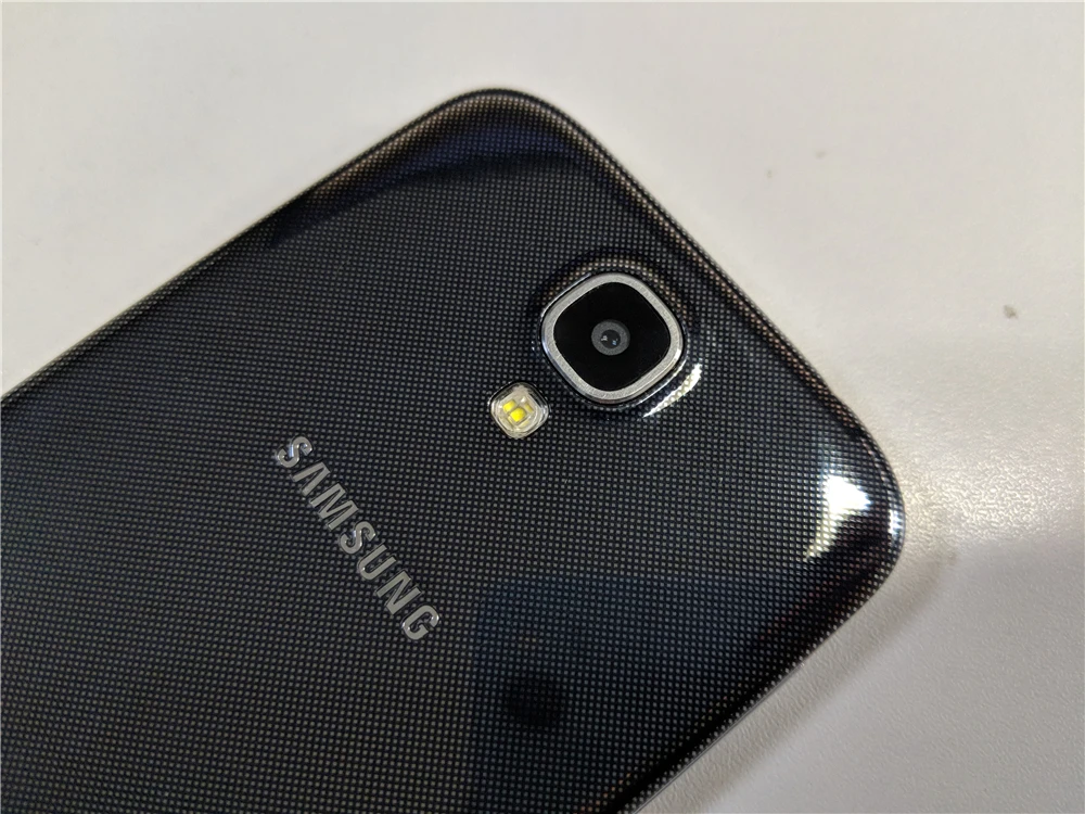 Original Samsung I9500 I9505 Galaxy S4 Quad-Core 5.0 Tommer 2GB RAM, 16GB ROM 13MP Kamera Låst Android NFC, WIFI Mobiltelefon 4
