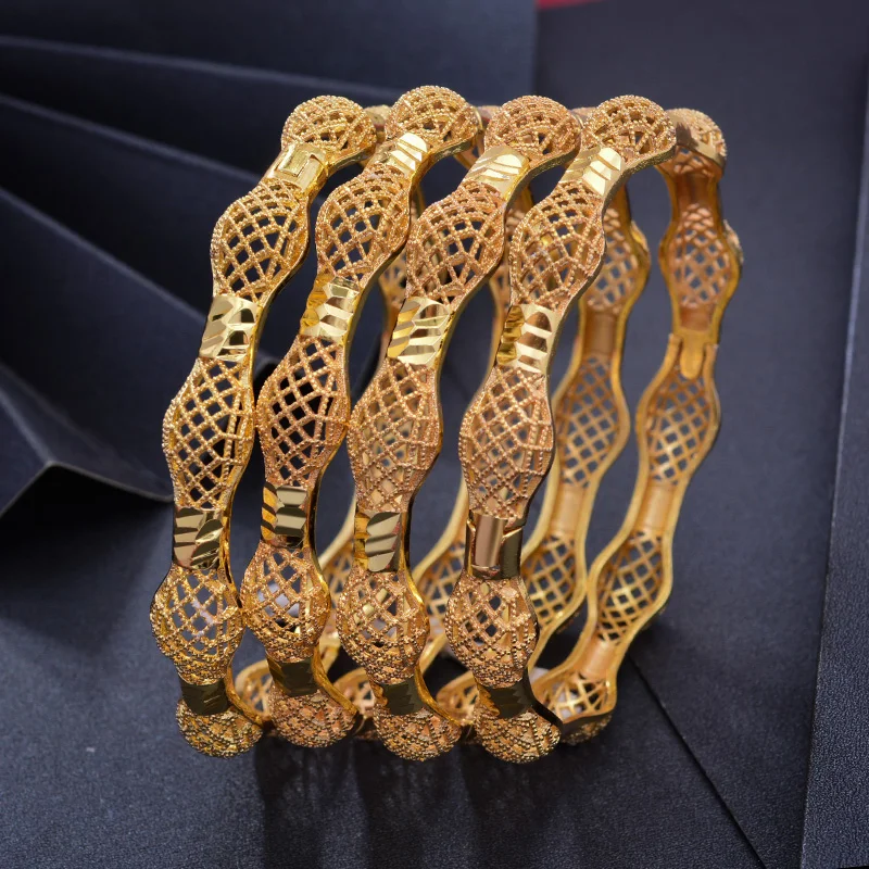 4stk Guld Farve Armbånd For Kvinder i Mellemøsten, Smykker Nye Arabiske/Dubai Guld Farve Armbånd Armbånd Smykker Kan Åbne Bangles 4