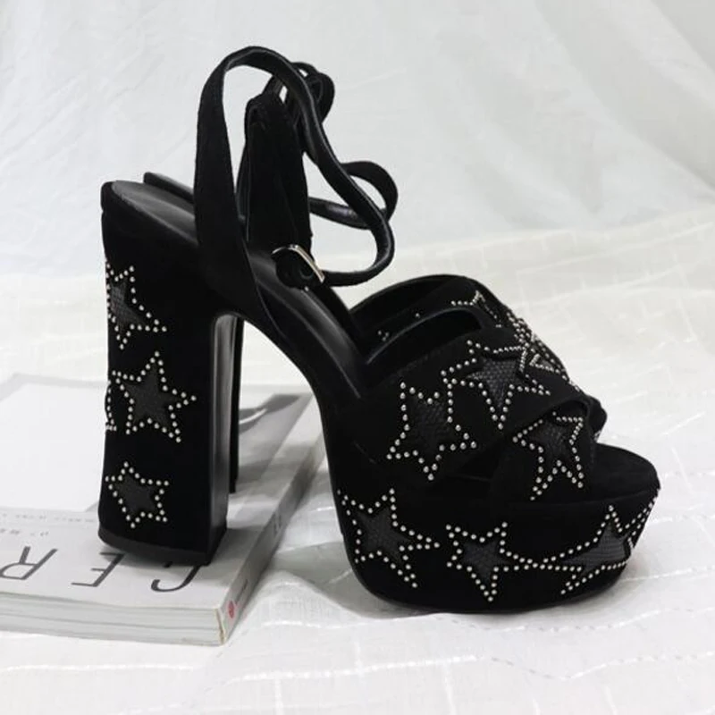 Kidsuede Sandaler kvinder platform tyk bund 12,5 cm høje hæle nitter nitte fem stjernet indretning sommer kjole sko til damer 4