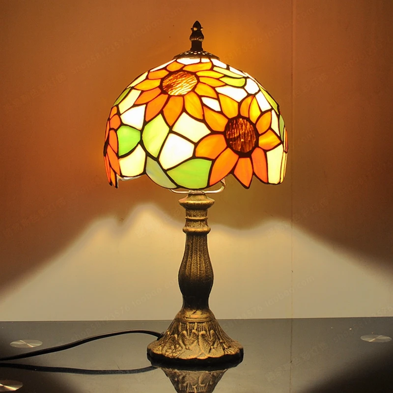 Nordisk solsikker pastorale retro bordlampe Tiffany glas bryllup gaver soveværelse belysning læselamper ved sengen personlighed 5