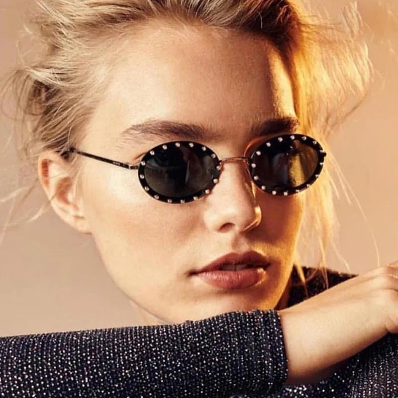 2021 Nye Vintage Metal Punk Solbriller Kvinder Mode Luksus Diamant Små Ovale solbriller Kvindelige Nuancer Oculos Feminino UV400 5