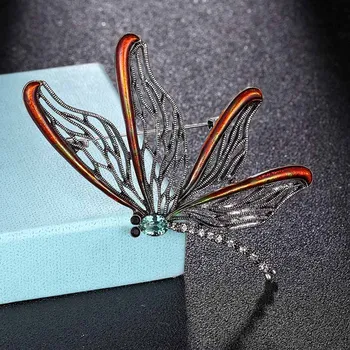 Donia Smykker stor størrelse butterfly brocher buket Farverige Enamel karton rømning og broche mode kvinders vintage tørklæde pins