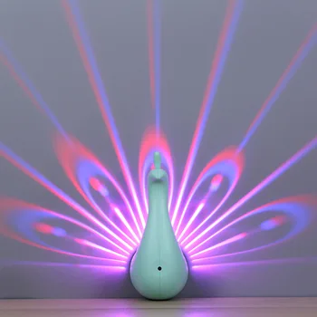 Husstand Kreativitet Peacock Projektion lampe Dekorative Lys USB Farverige Fjernbetjening Nat Lys 3 farver 16550
