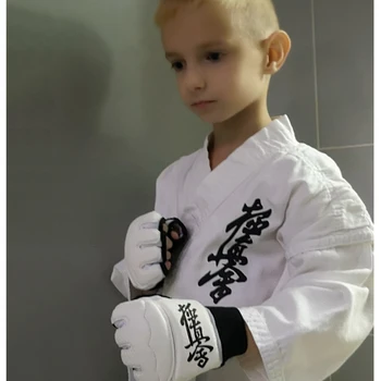 Karate Handsker Kyokushin Protector Karate Kæmper Hånd Handsker Kampsport Sport Hånd Vagt Bomuld Fitness Boksehandsker 0