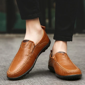 Men Loafers Genuine Leather Cowhide Driving Shoes Big Size 37-47 Comfortable Lazy Shoes Slip-on Men Casual Shoes Flats Moccasin