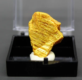 Naturlige orpiment Mineral prøver Arsen svovlholdigt malm Crystal mineral malm orpimentcollection prøver box størrelse 3.4 cm 2