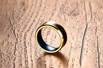 SIZZZ Mænds 8 mm wolfram stål ringe carbon fiber ring guld blå farve Europæisk stil smykker til mænd engros 0