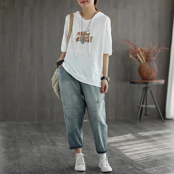 Sommeren Korea Fashion Kvinder Kort Ærme Løs T-shirt til Alle-matchede Casual Brev Print Hætteklædte Tee Shirt Femme Toppe Plus Size M01 1