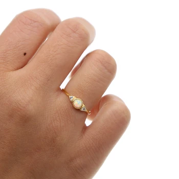 Top qualilty små fine guld-farve-en lille rund opal cz sten størrelse 6 7 8 Pige gave enkle søde finger ring engros 4